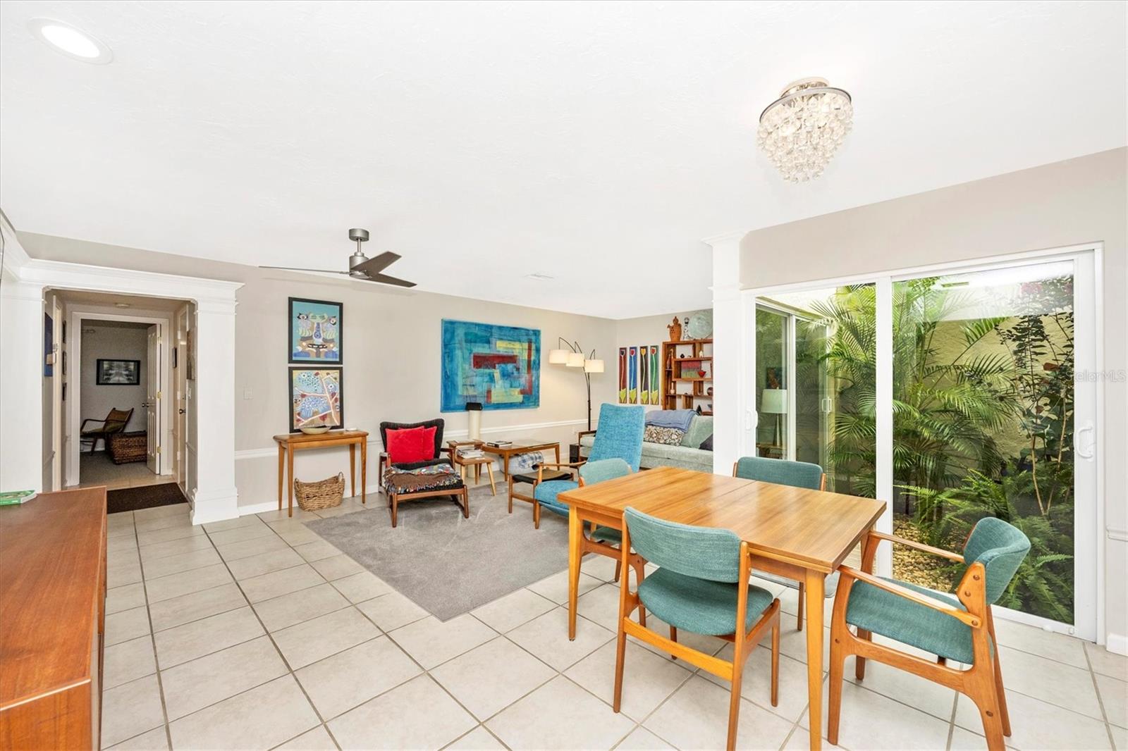 Image 8 of 60 For 3905 Glen Oaks Manor Drive