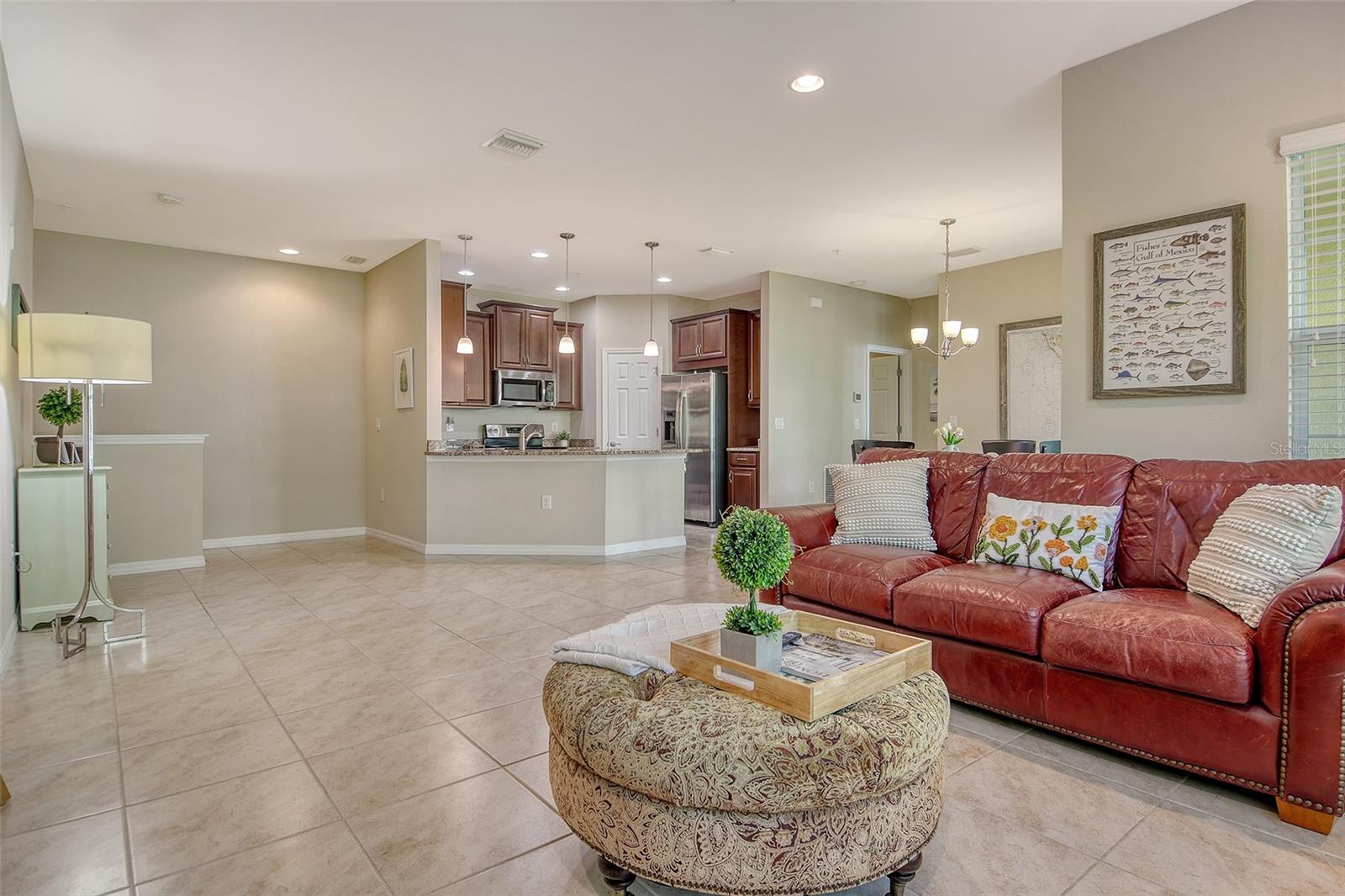 Image 11 of 61 For 116 Navigation Circle 106