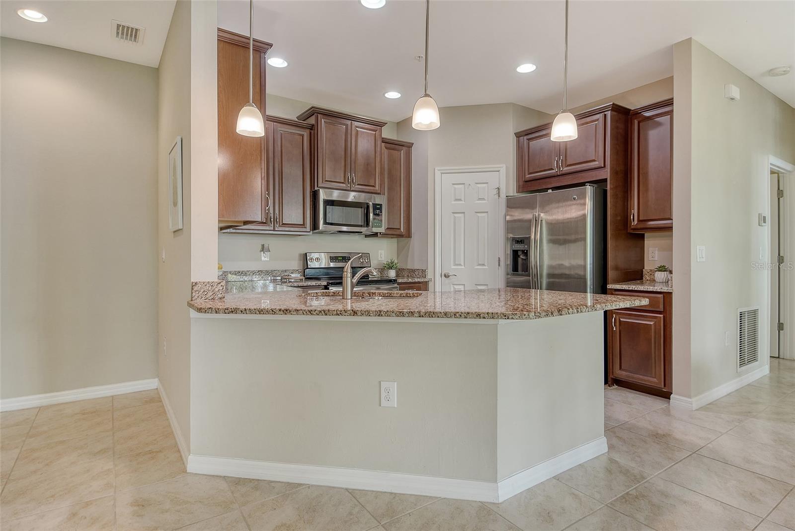 Image 12 of 61 For 116 Navigation Circle 106
