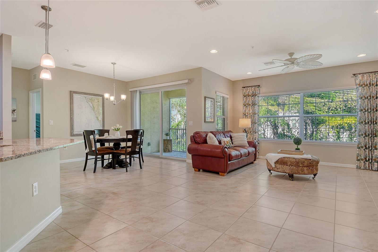 Image 7 of 61 For 116 Navigation Circle 106