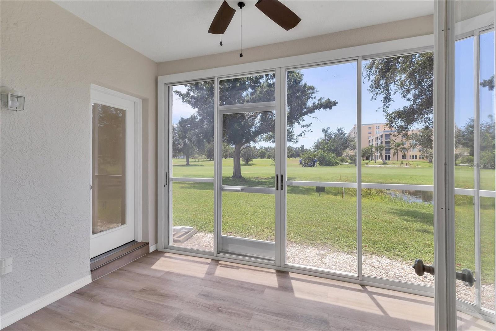 Image 19 of 28 For 4050 Pinebrook Circle 5