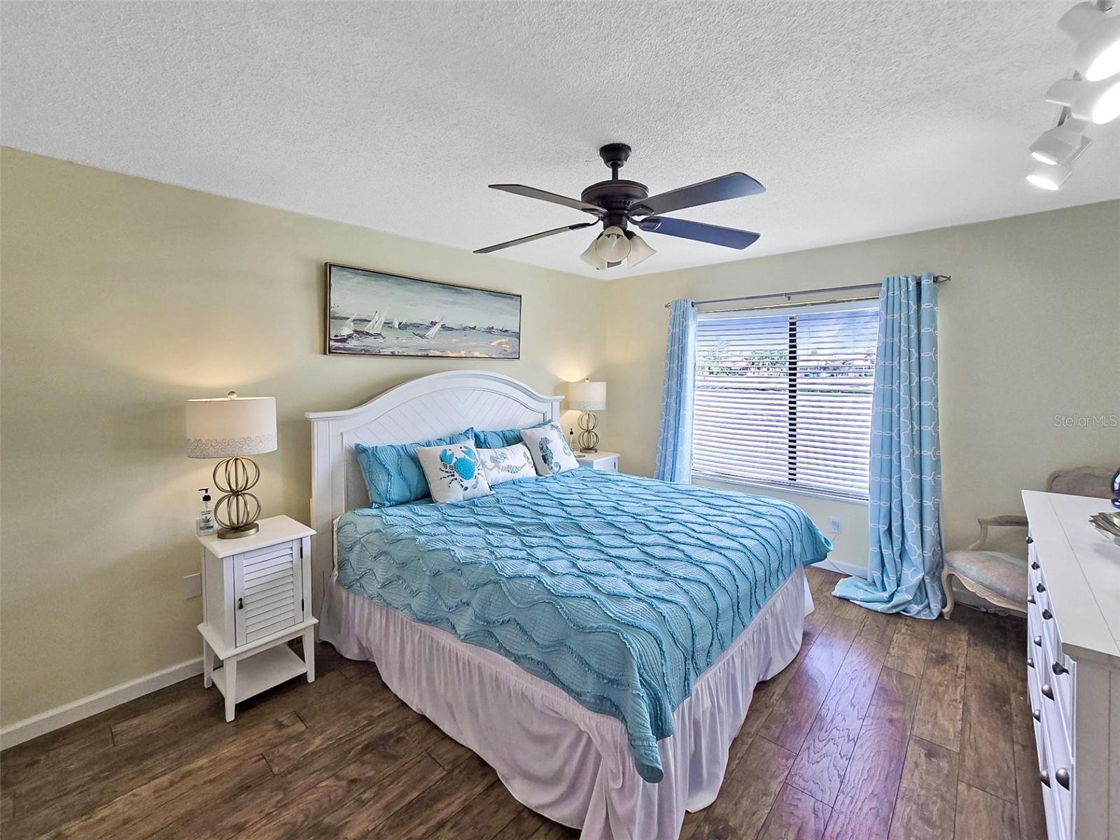 Image 19 of 28 For 5749 Avista Drive 4148