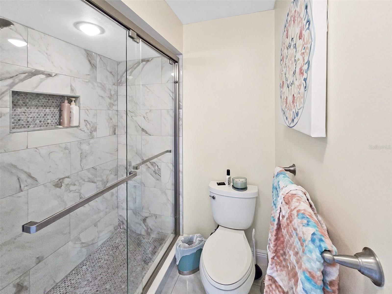 Image 23 of 28 For 5749 Avista Drive 4148
