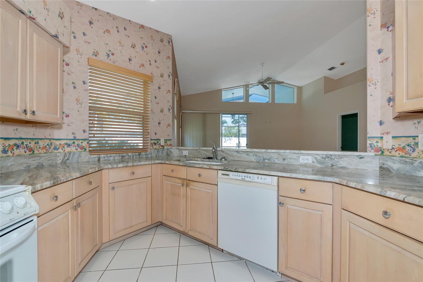 Image 15 of 33 For 4318 Marcott Circle