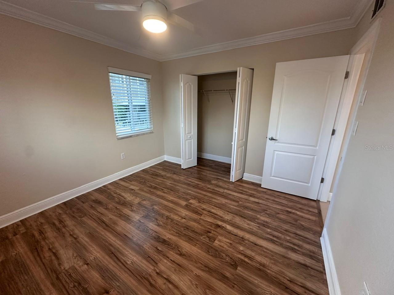 Image 18 of 27 For 1434 Marion Avenue 1