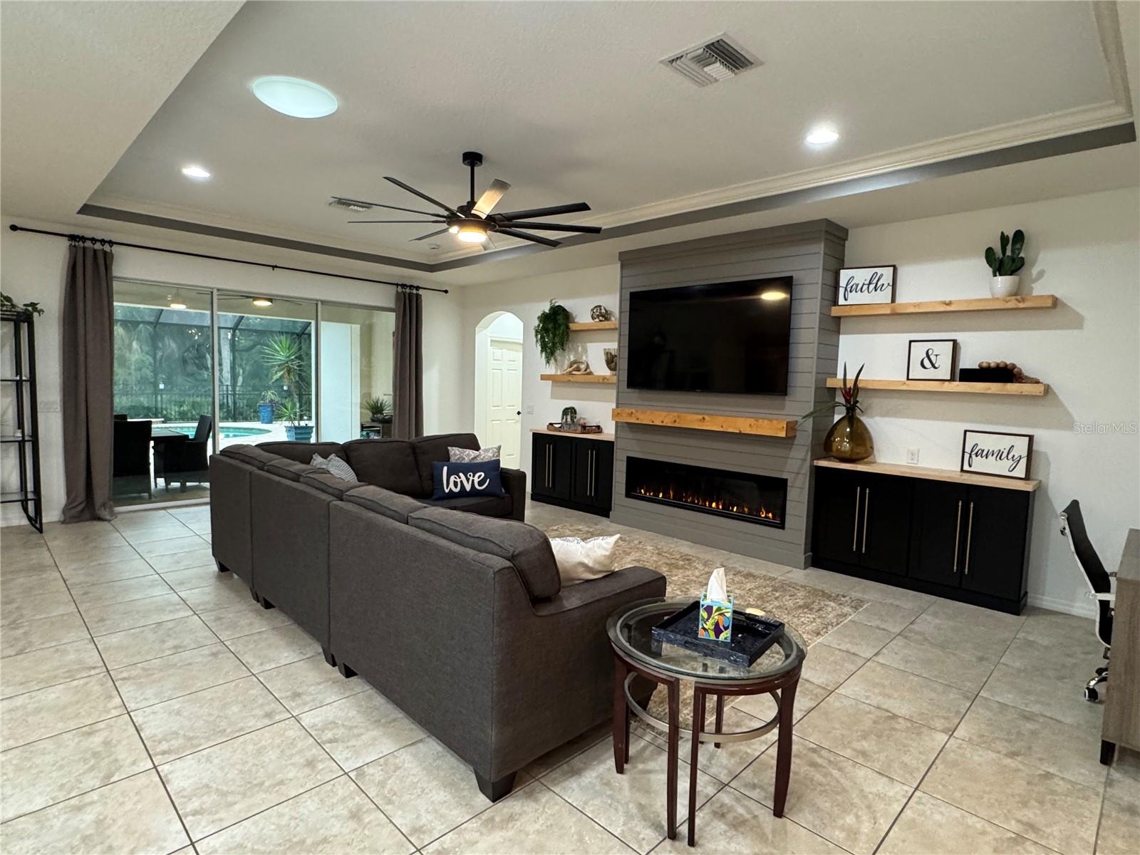 Image 14 of 68 For 6310 Anise Drive