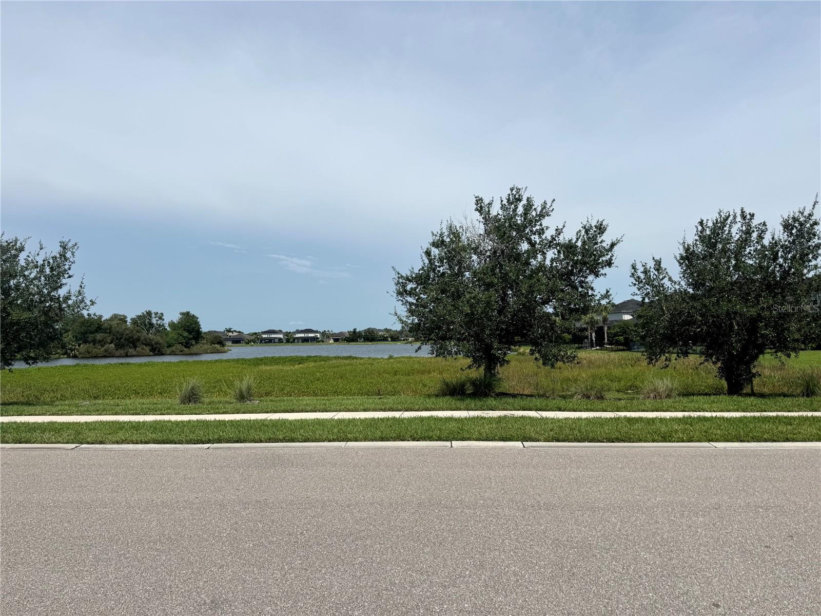 Image 4 of 68 For 6310 Anise Drive