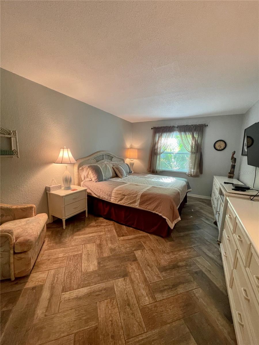 Image 15 of 35 For 912 La Costa Circle Unit 3