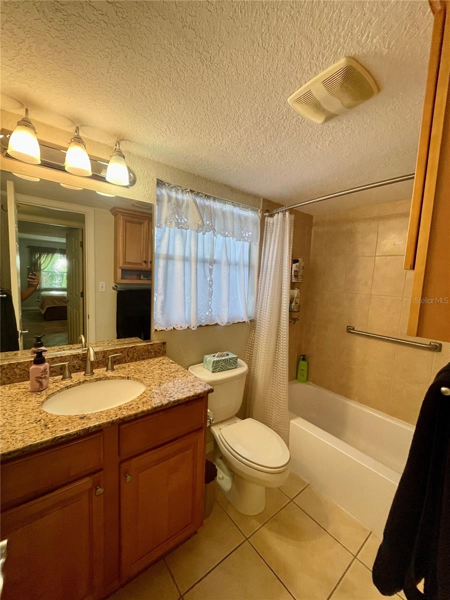 Image 21 of 35 For 912 La Costa Circle Unit 3