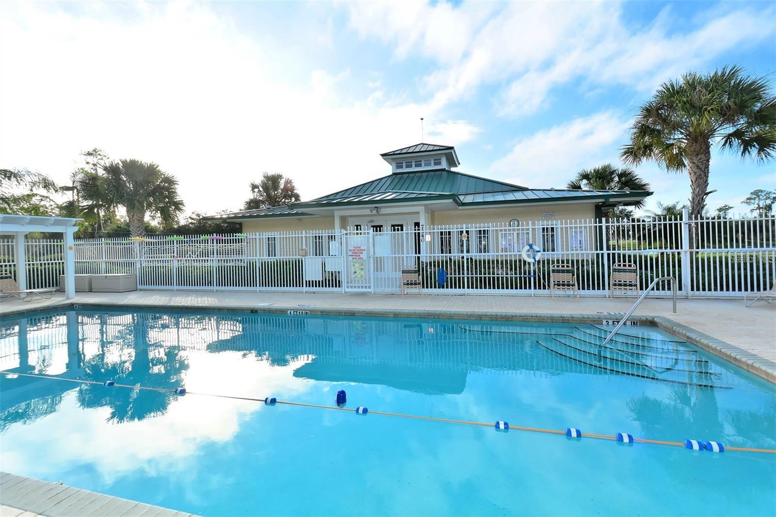 Image 34 of 54 For 7357 Fountain Palm Circle 11-102