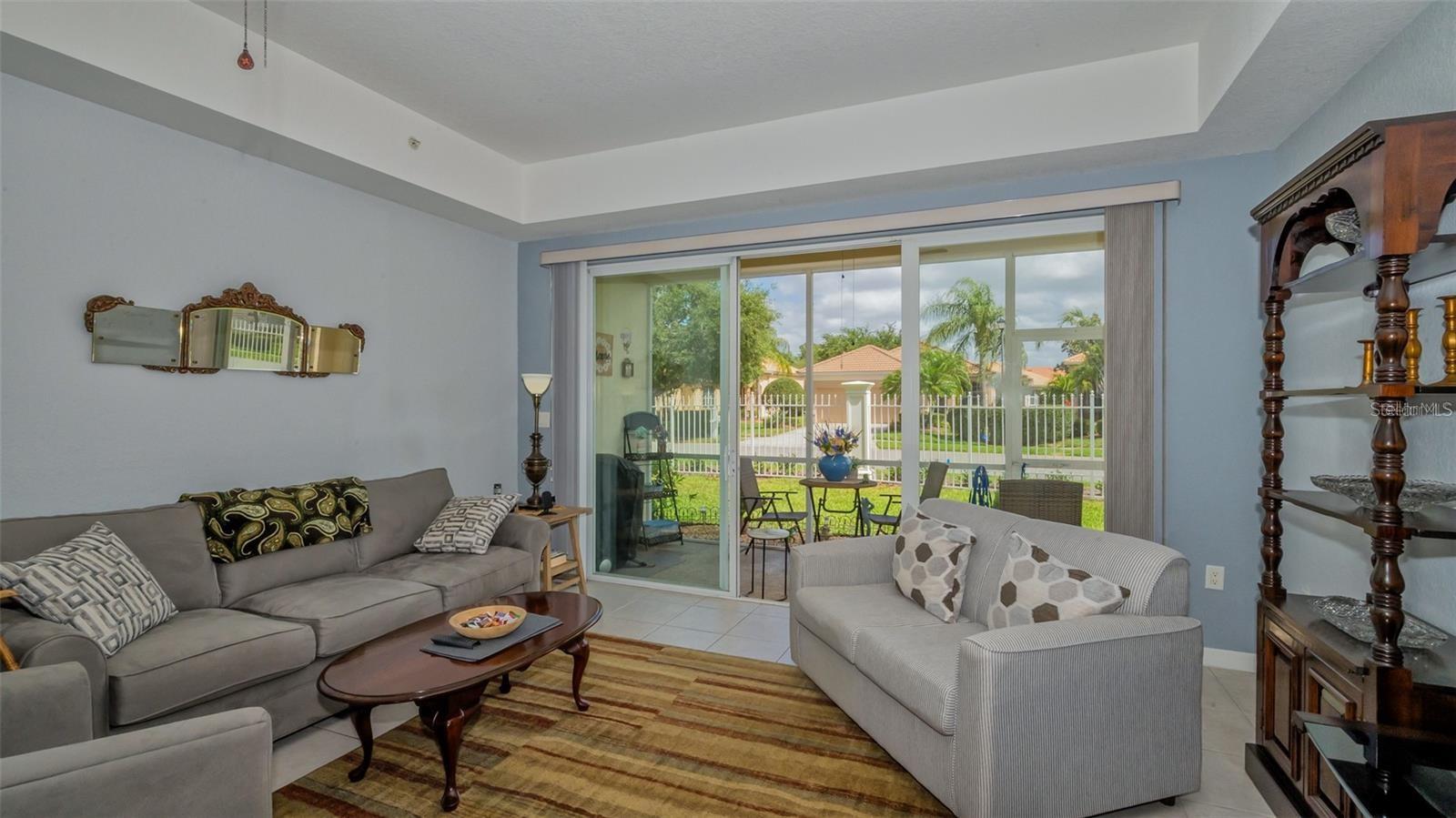 Image 7 of 54 For 7357 Fountain Palm Circle 11-102