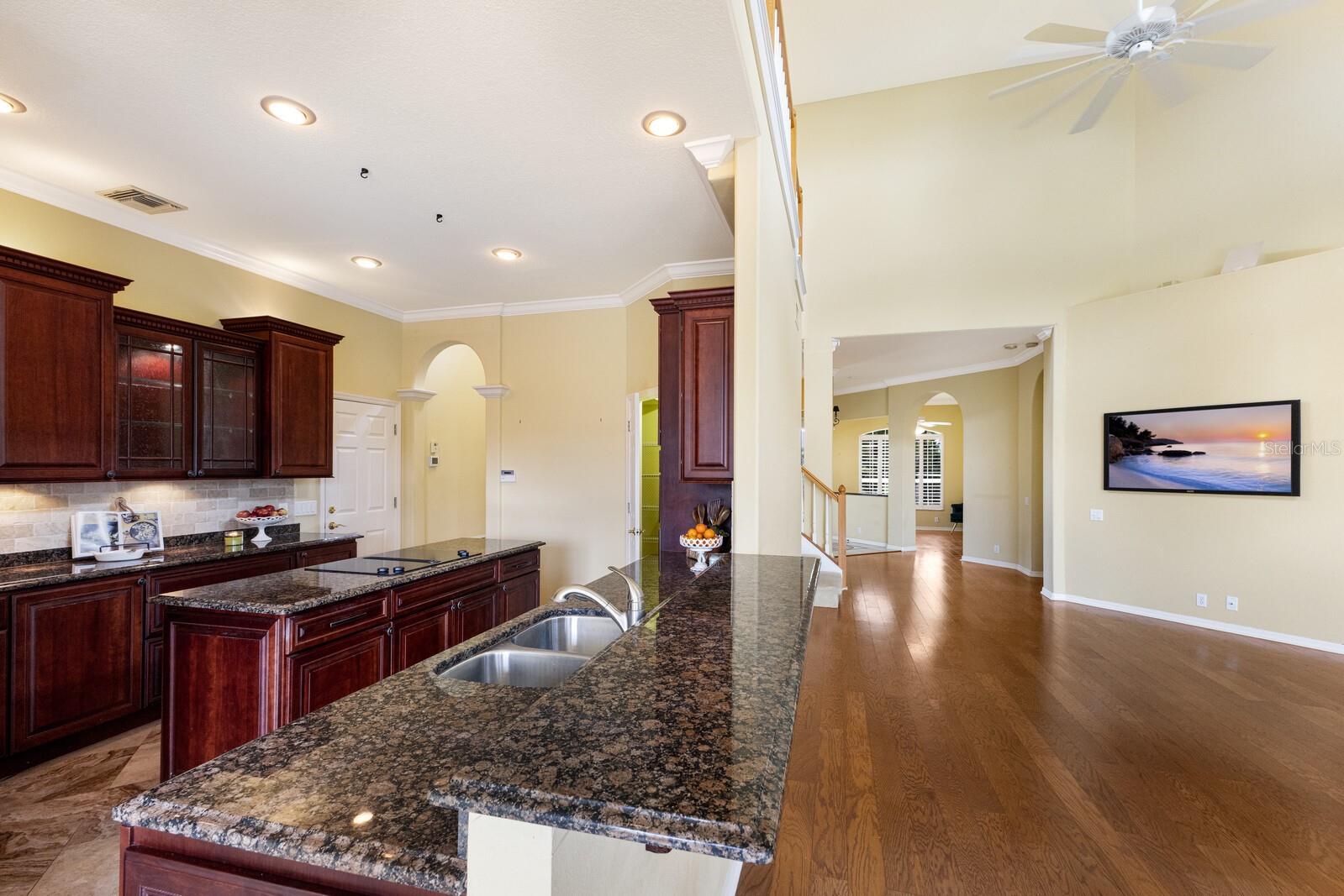 Image 33 of 88 For 4731 Starboard Drive