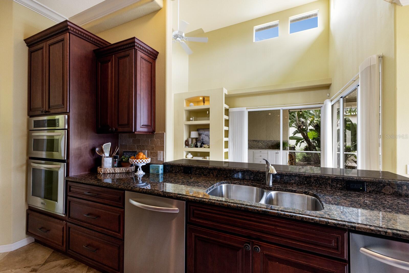 Image 35 of 88 For 4731 Starboard Drive