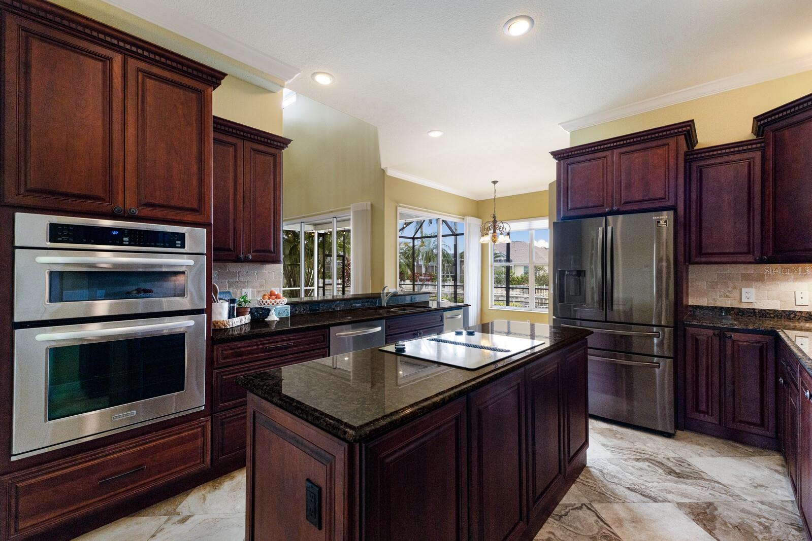 Image 36 of 88 For 4731 Starboard Drive