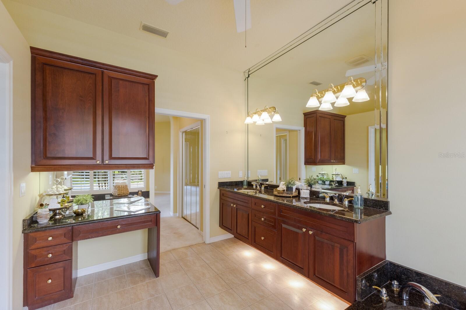 Image 45 of 88 For 4731 Starboard Drive