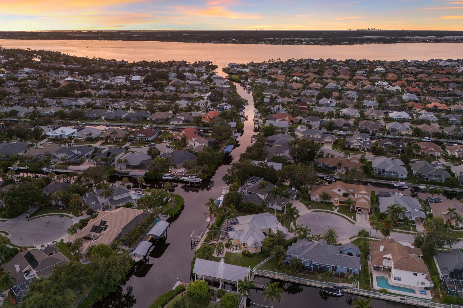 Image 5 of 88 For 4731 Starboard Drive