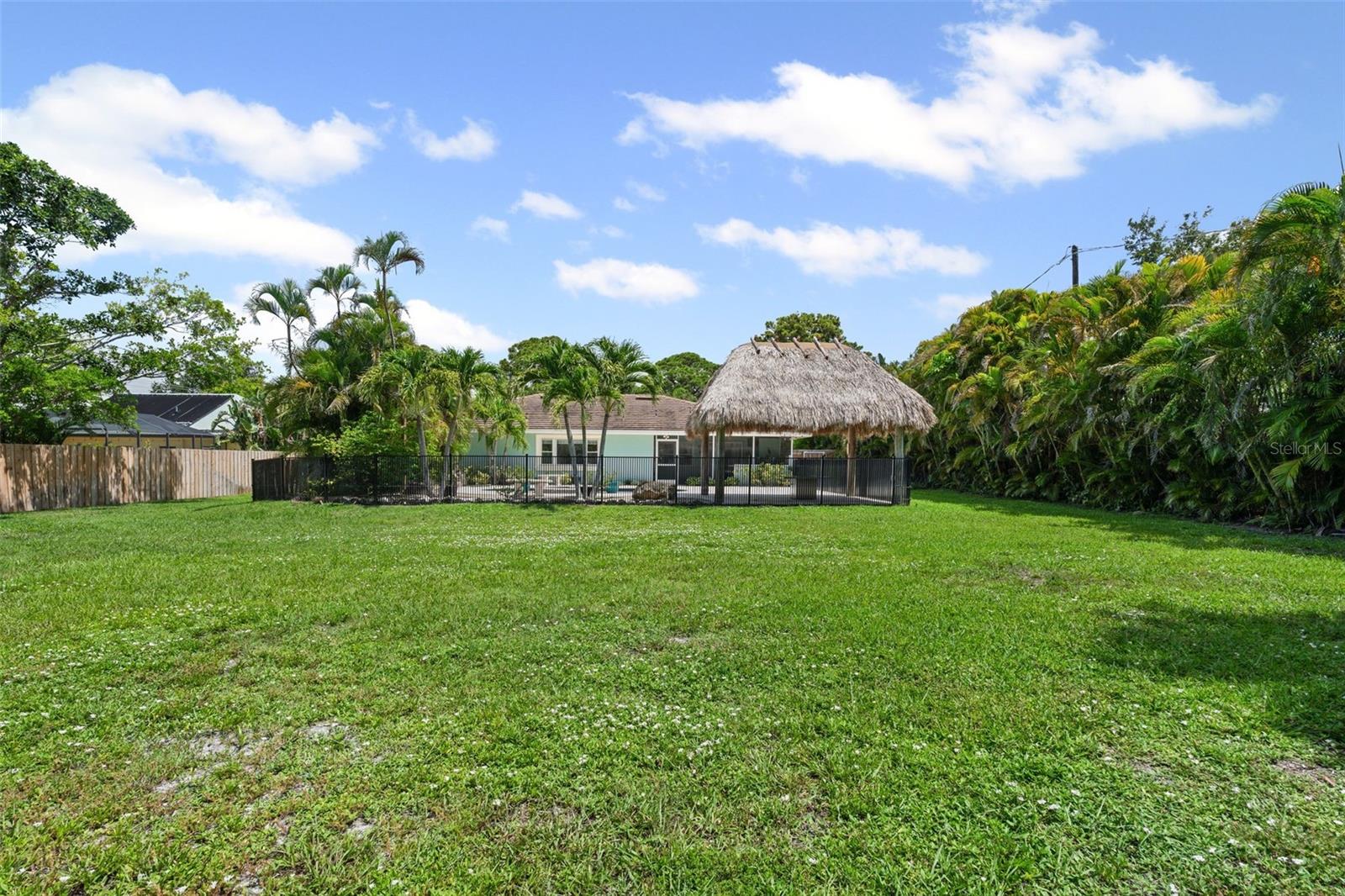 Image 41 of 48 For 344 Bernard Avenue