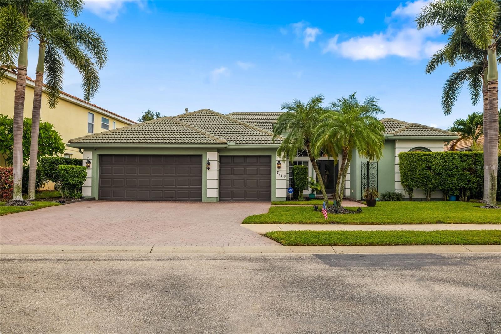 Details for 7114 68th Drive E, BRADENTON, FL 34203