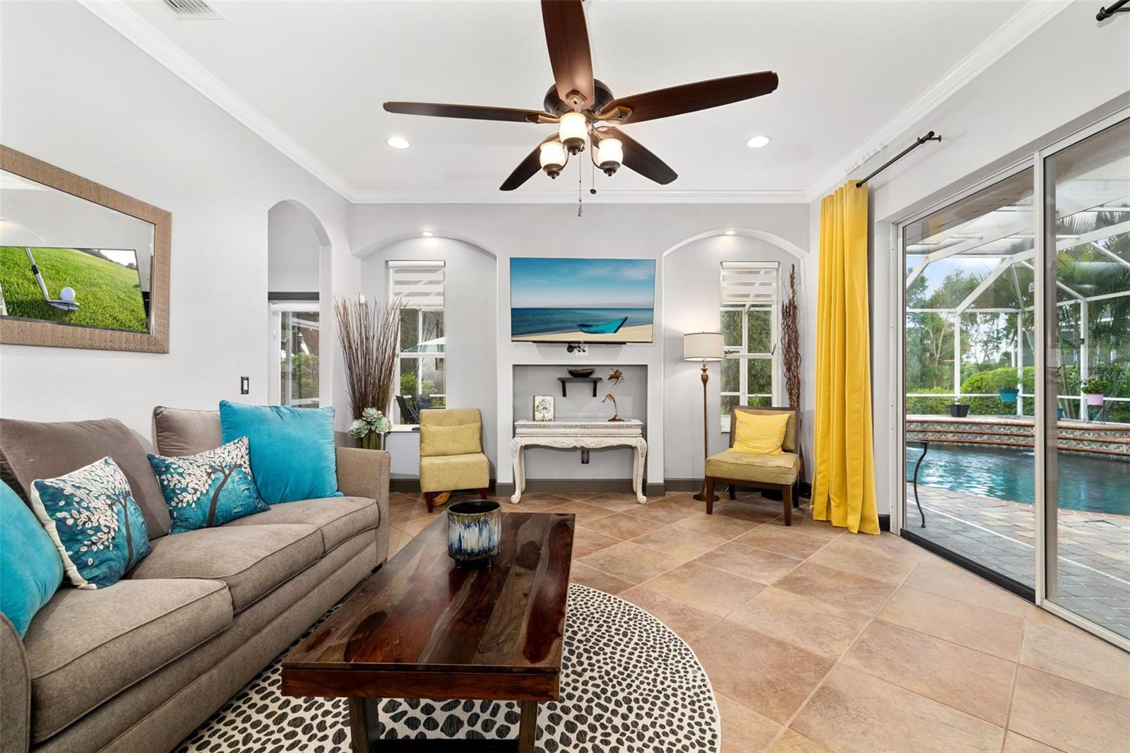 Image 19 of 57 For 7114 68th Drive E