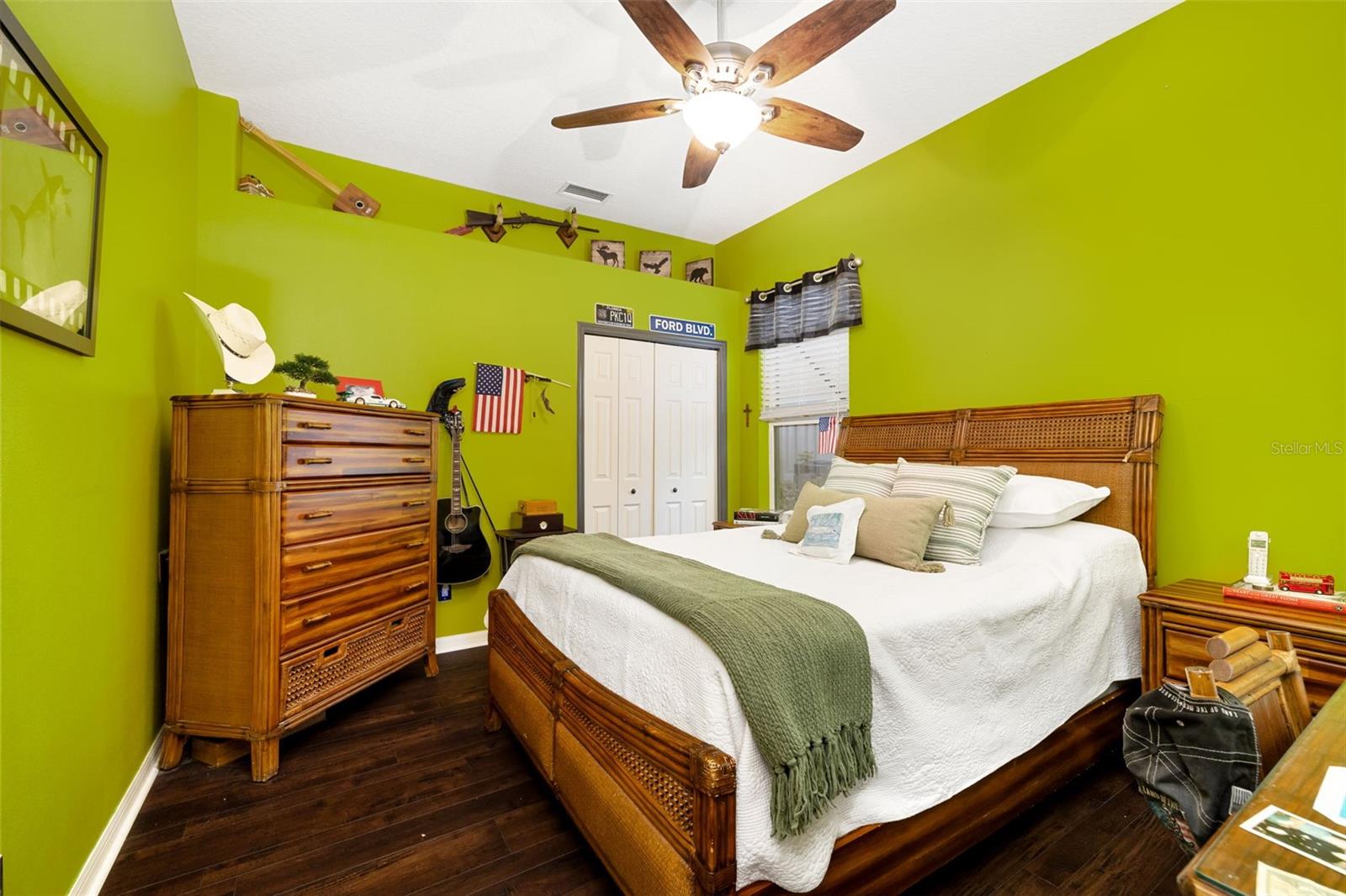 Image 35 of 57 For 7114 68th Drive E