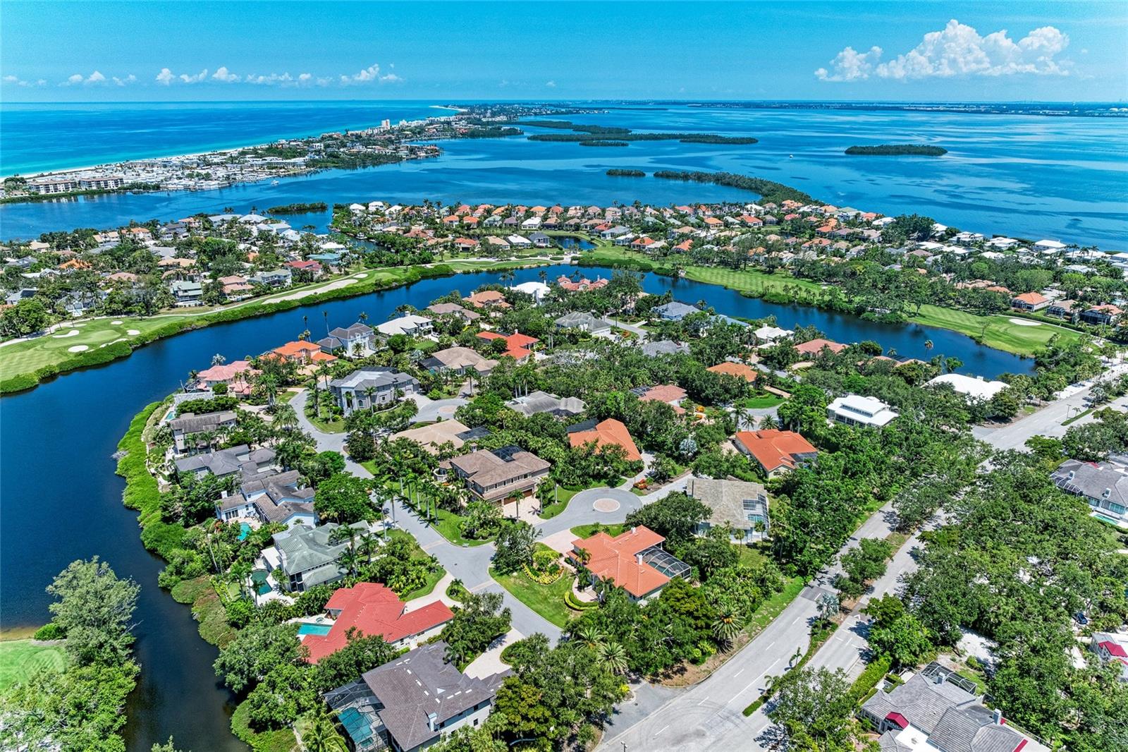 Image 4 of 27 For 3341 Sabal Cove Place