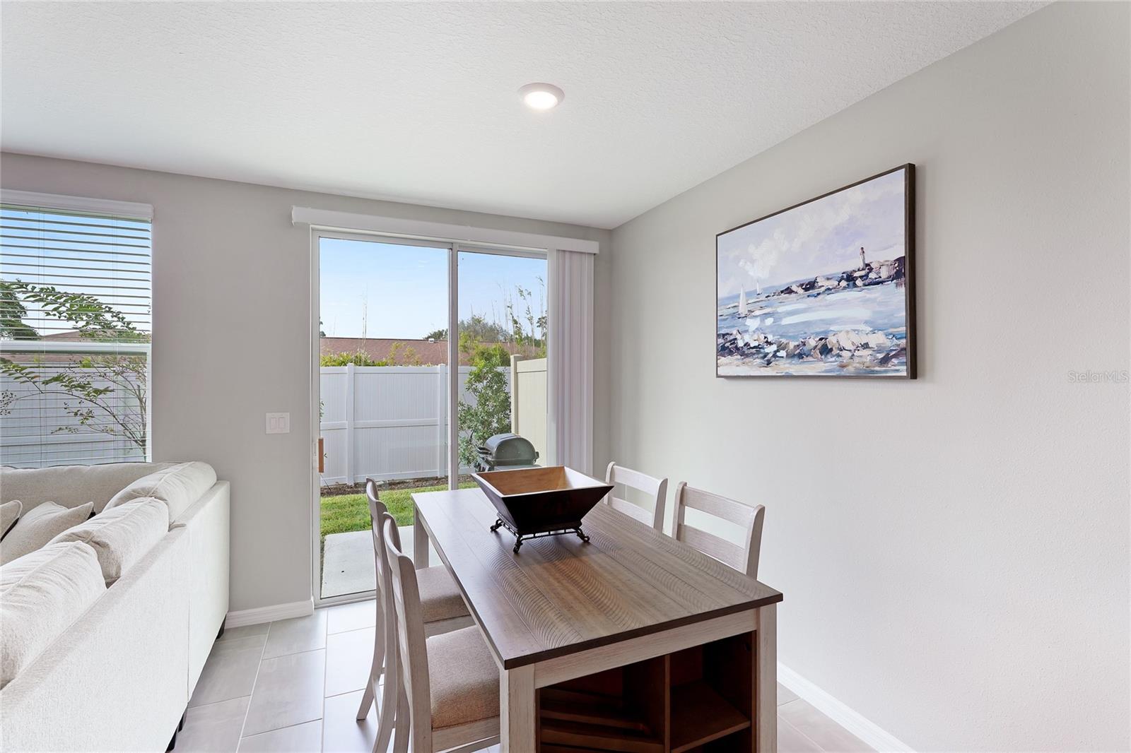Image 14 of 27 For 17063 Coral Key Drive