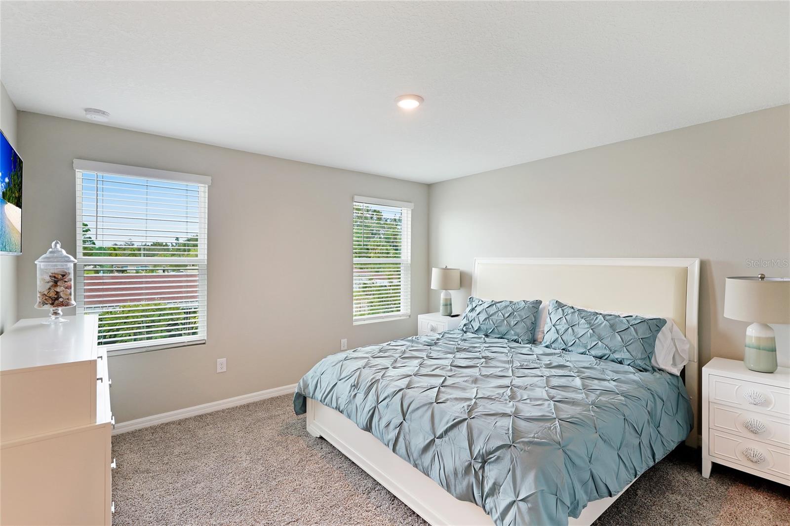 Image 17 of 27 For 17063 Coral Key Drive