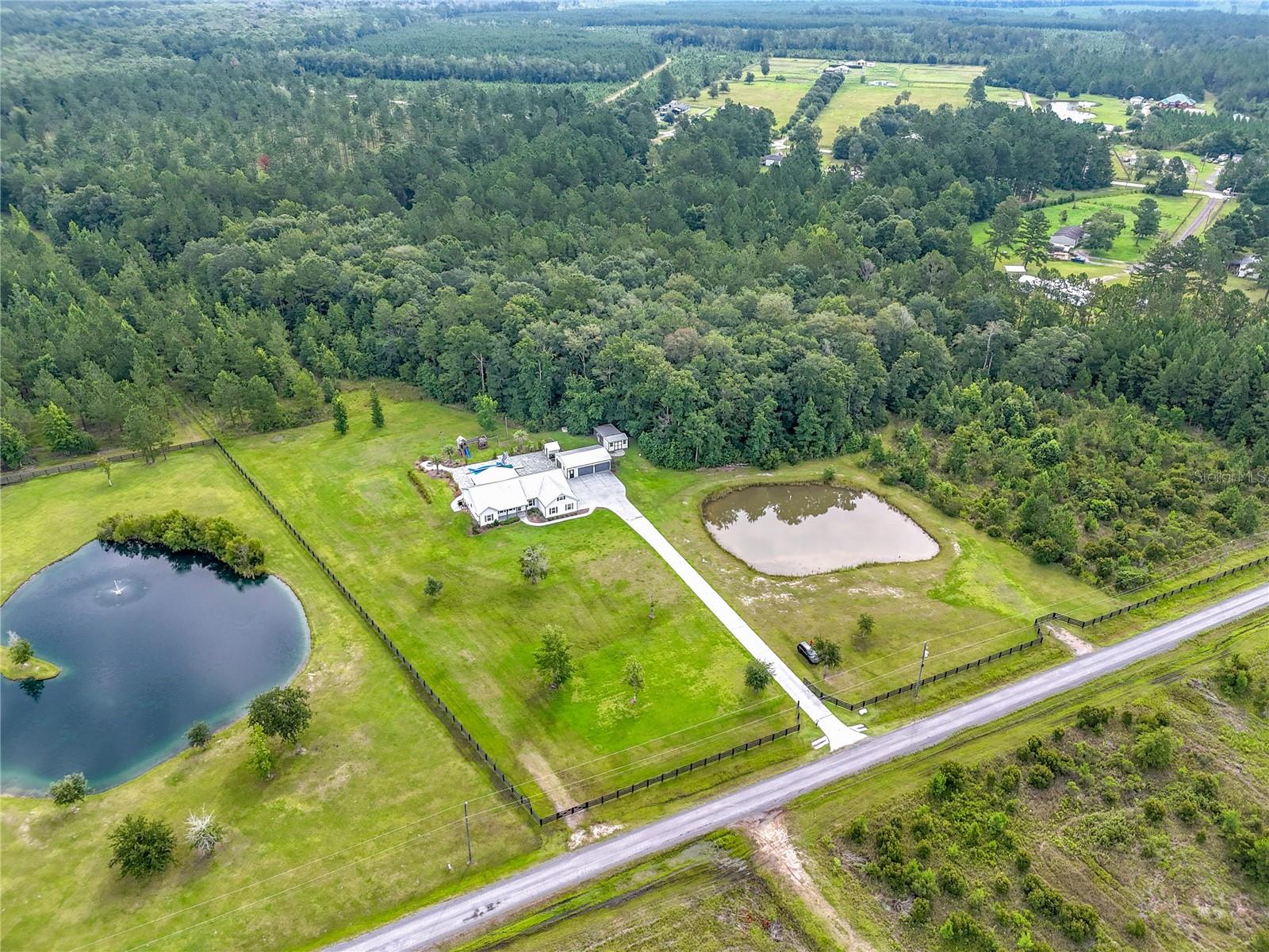 Image 11 of 84 For 55015 Countree Life Way
