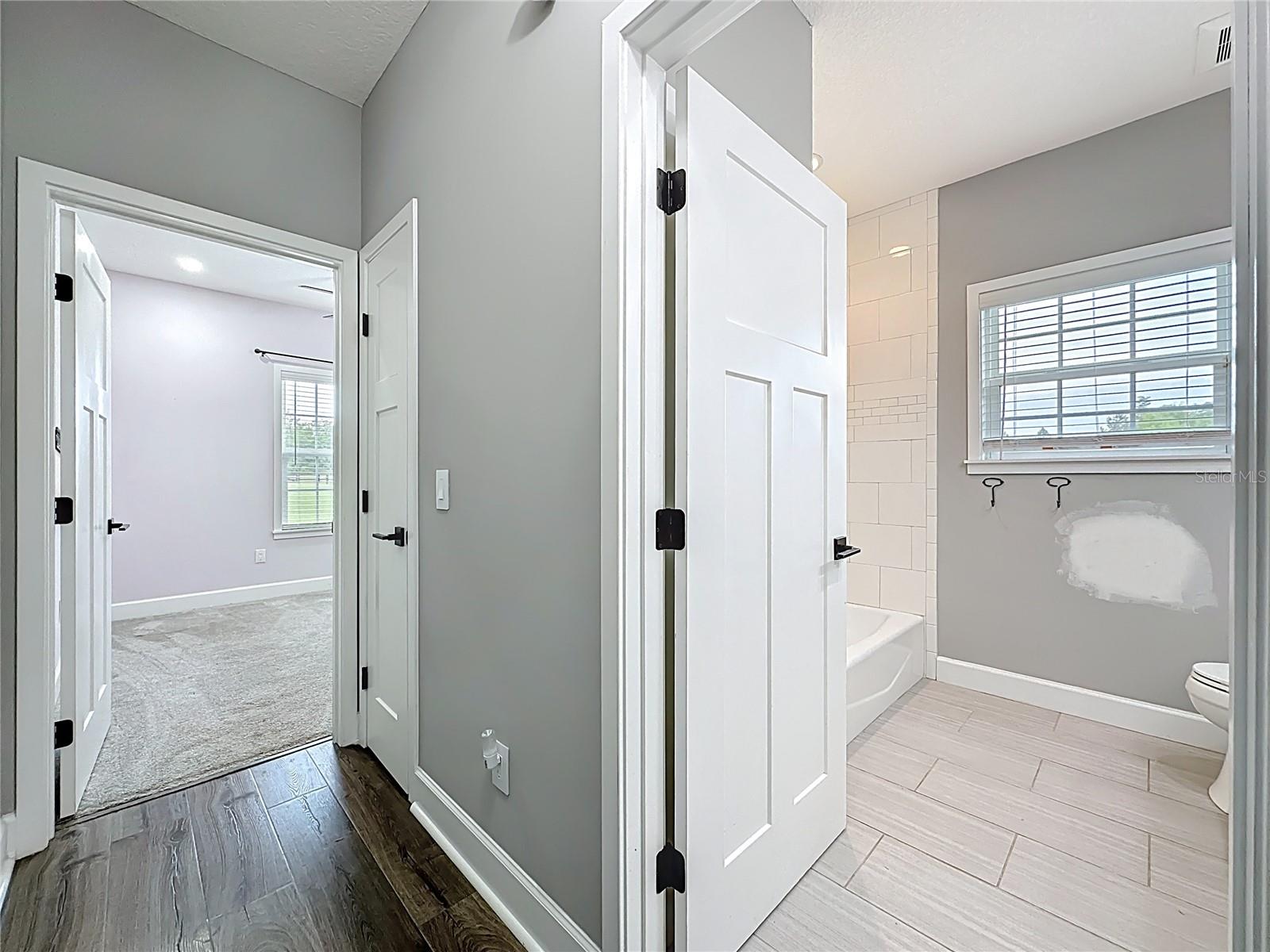Image 37 of 84 For 55015 Countree Life Way