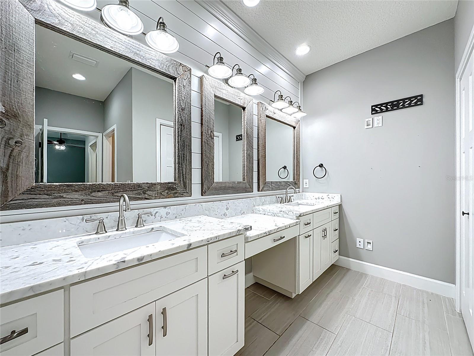 Image 57 of 84 For 55015 Countree Life Way