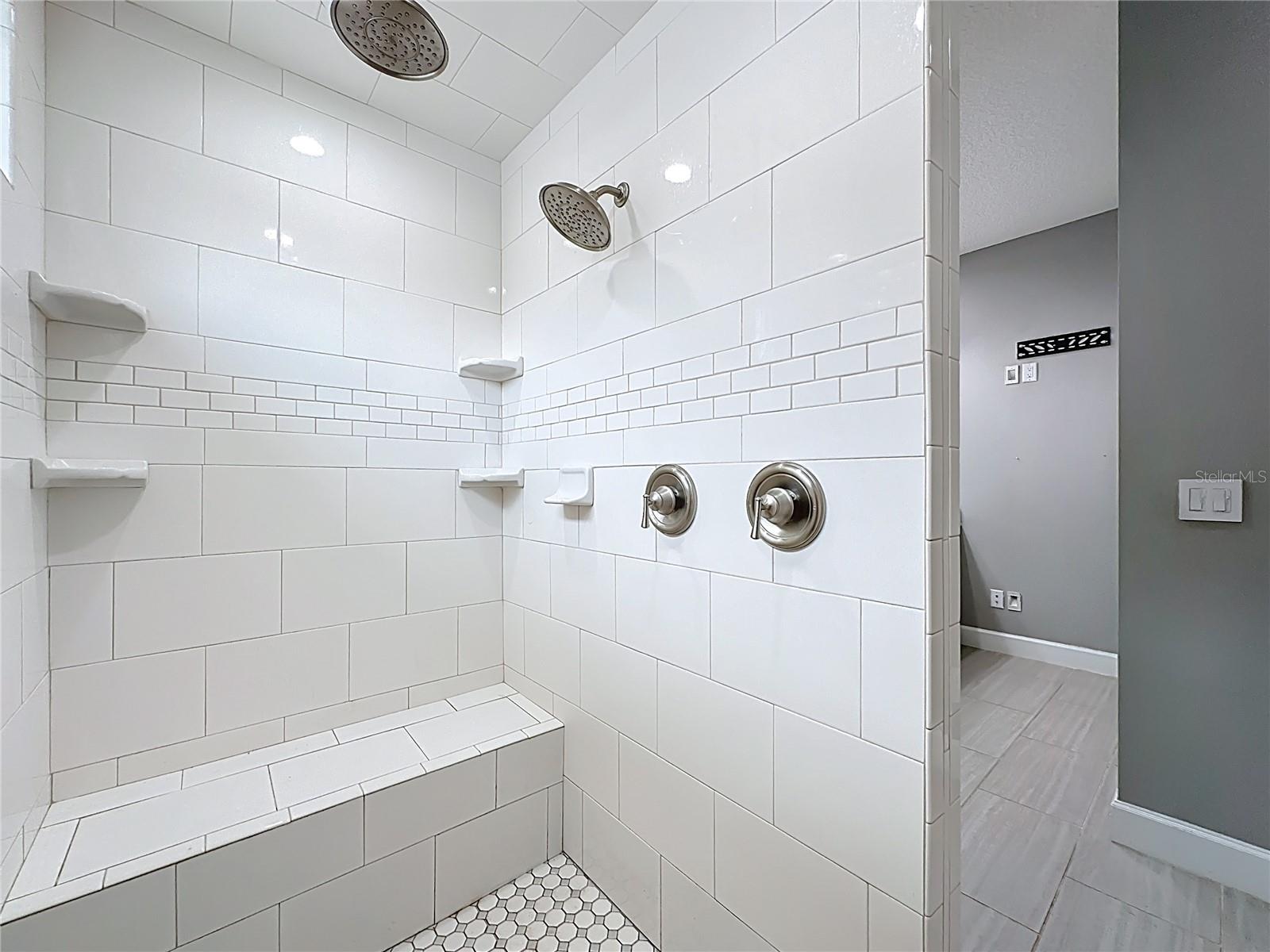 Image 58 of 84 For 55015 Countree Life Way