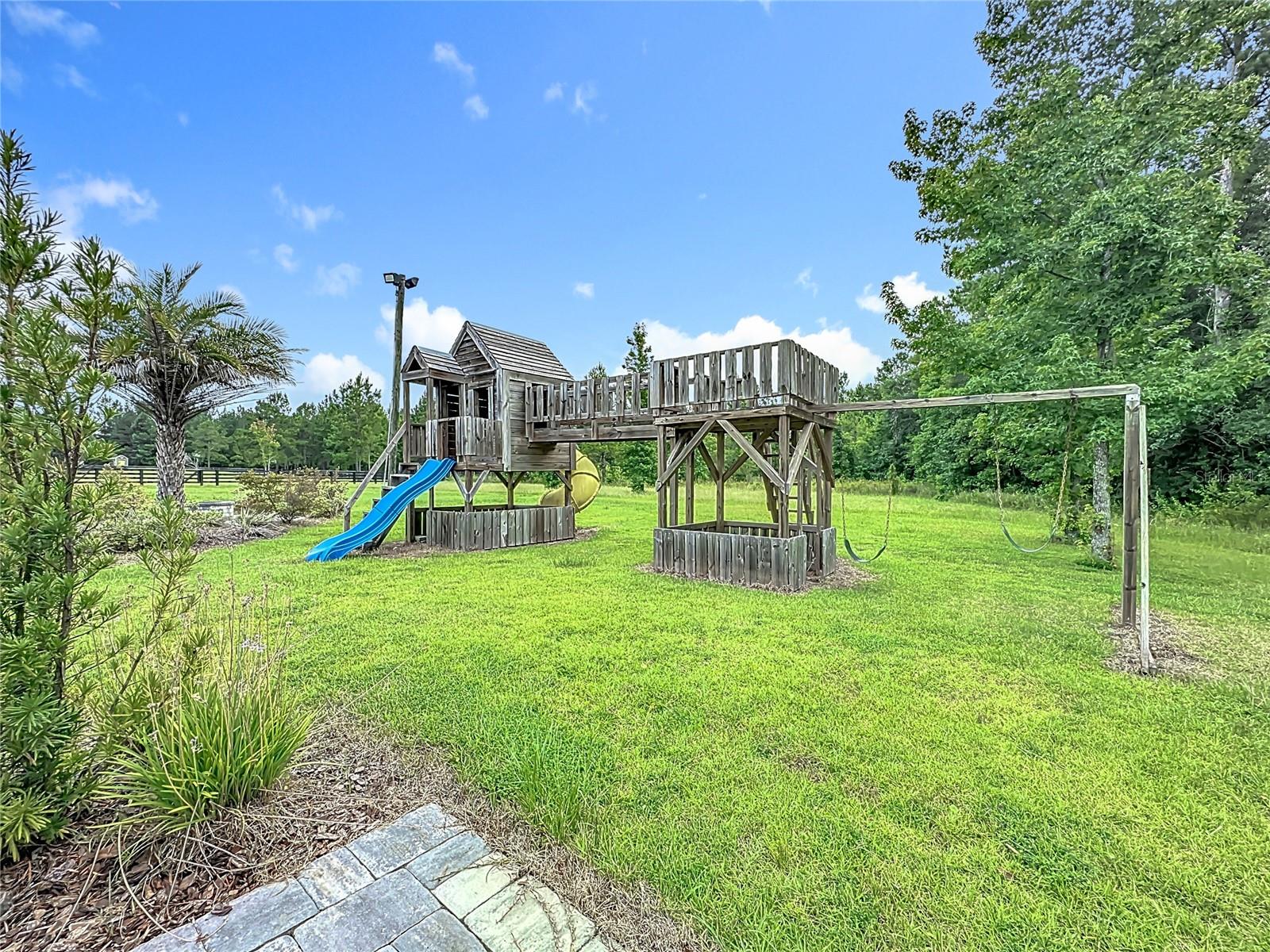 Image 76 of 84 For 55015 Countree Life Way