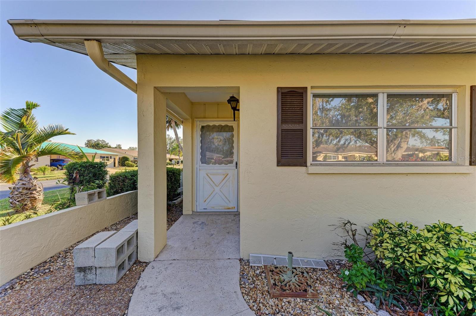 Image 11 of 38 For 390 301 Boulevard W 11d