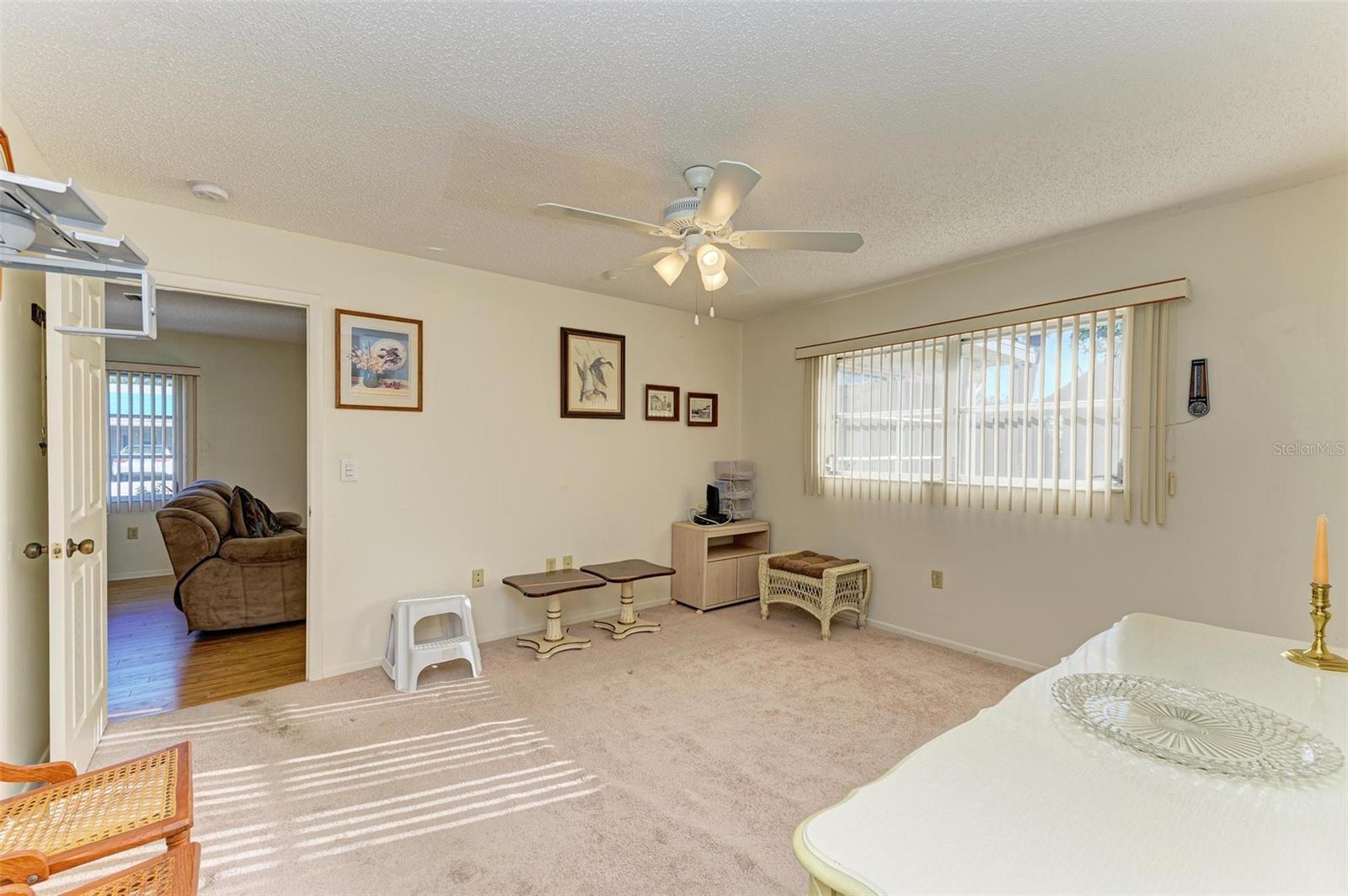 Image 22 of 38 For 390 301 Boulevard W 11d