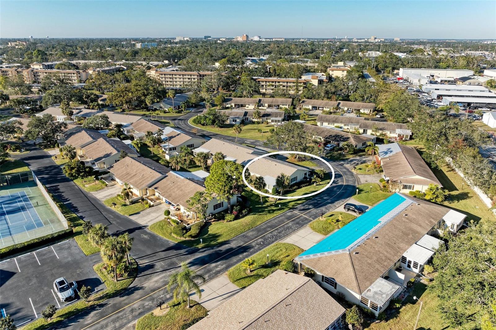 Image 4 of 38 For 390 301 Boulevard W 11d