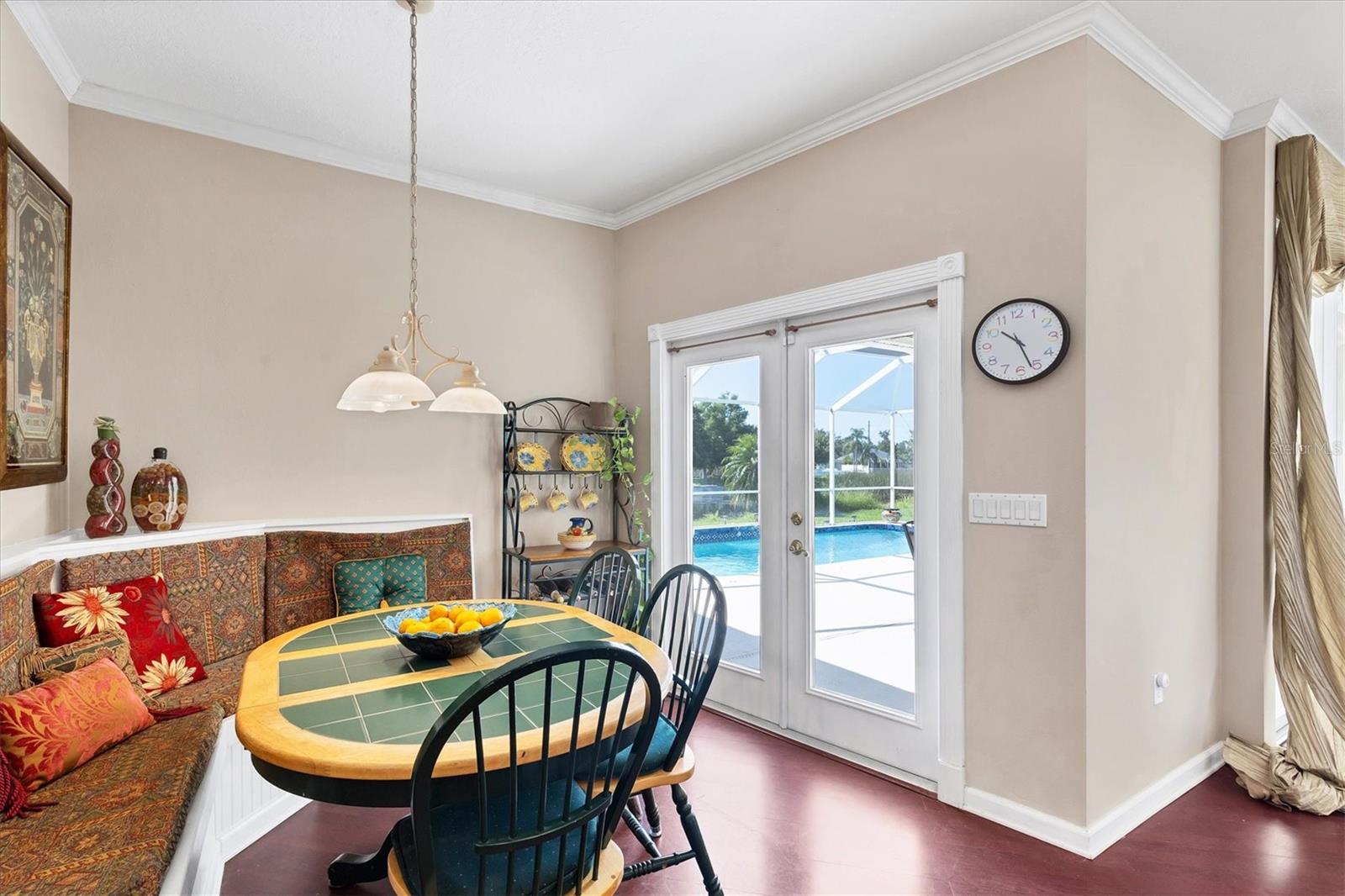 Image 13 of 35 For 5786 Sandy Pointe Drive