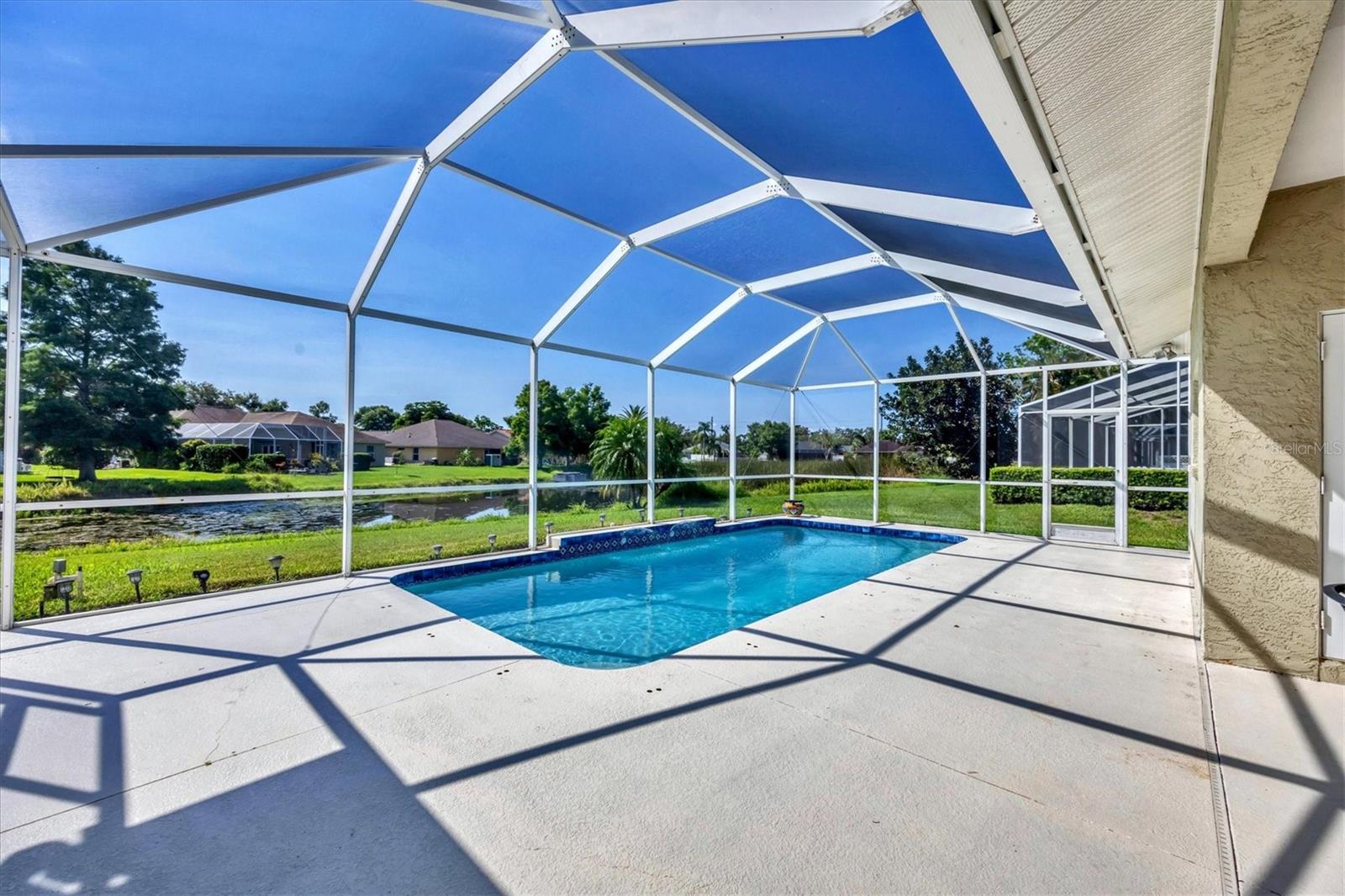 Image 28 of 35 For 5786 Sandy Pointe Drive