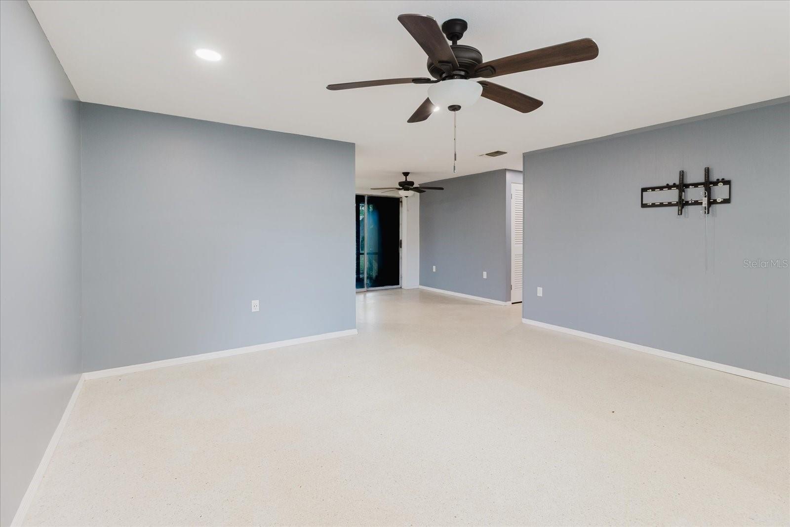 Image 9 of 48 For 3375 7th Street