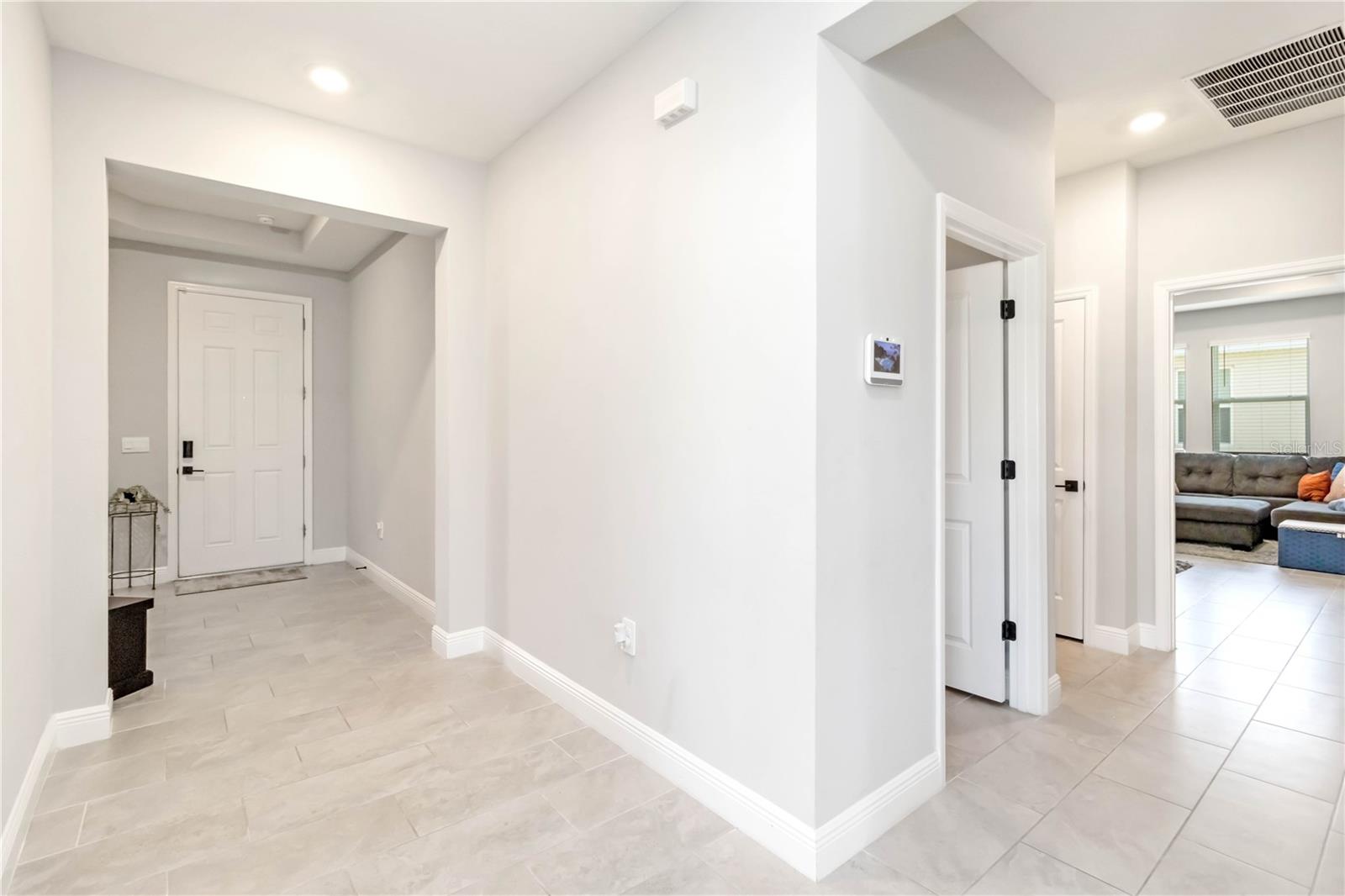 Image 14 of 29 For 17551 Cantarina Cove