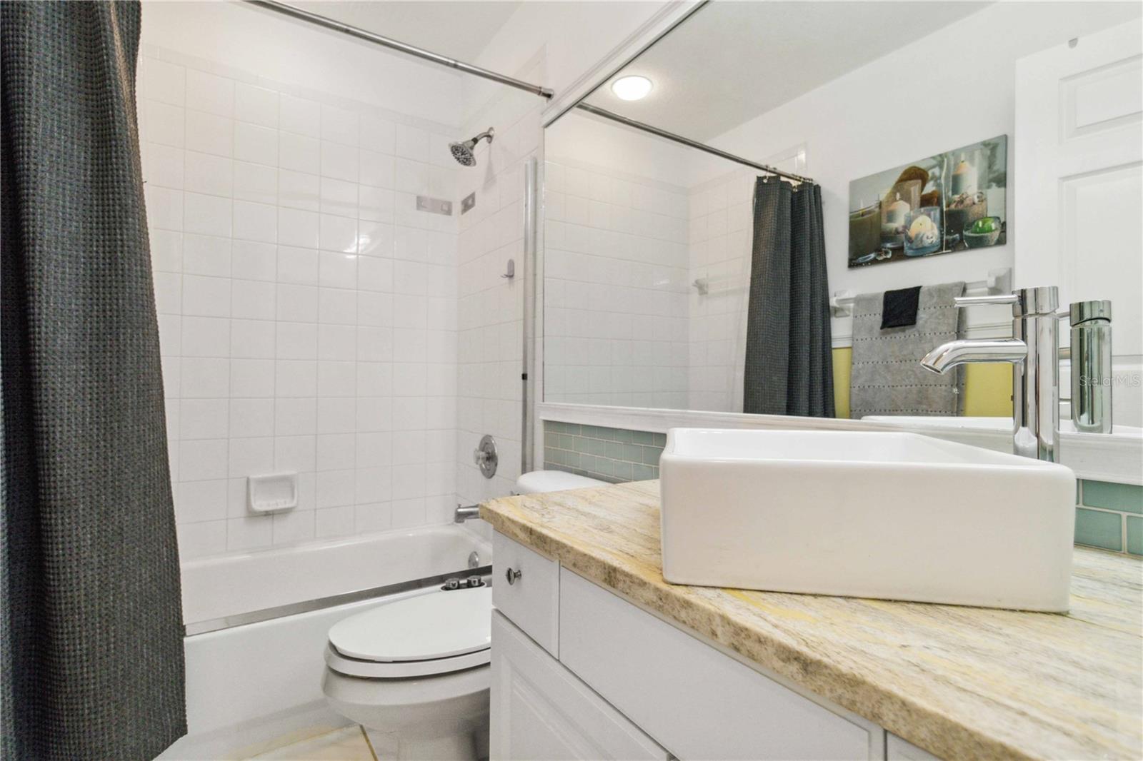 Image 13 of 28 For 6568 Fairway Gardens Drive 6568
