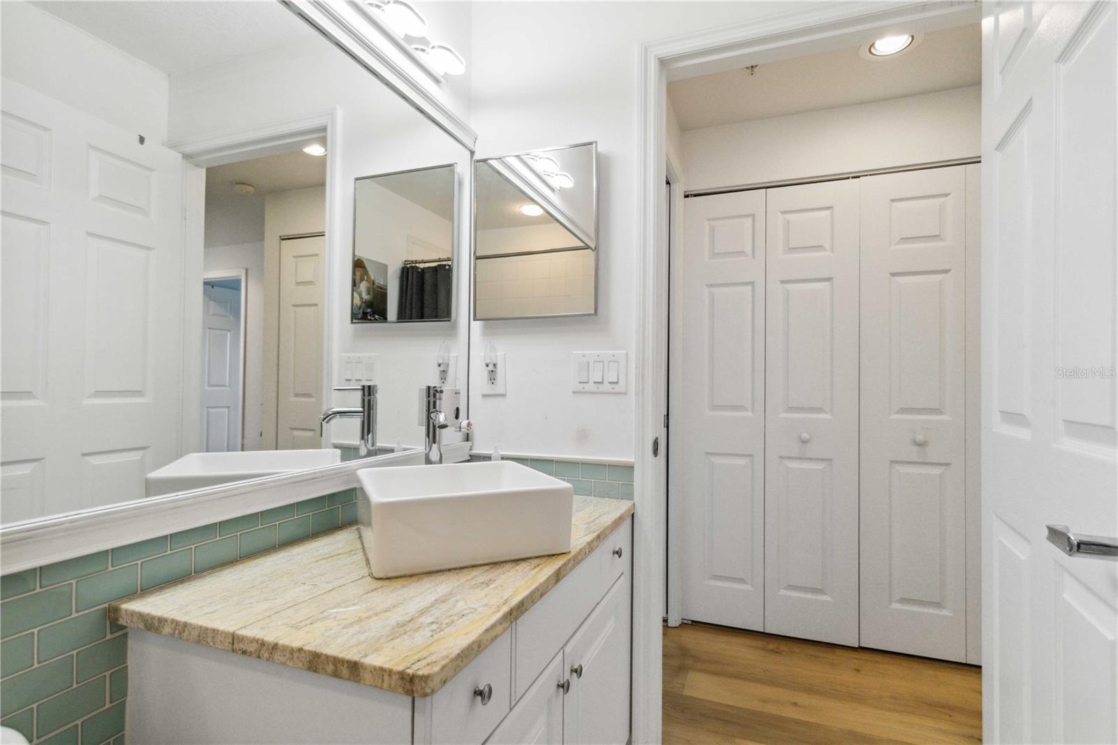Image 14 of 28 For 6568 Fairway Gardens Drive 6568