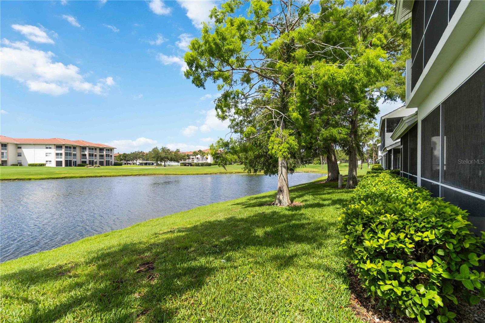 Image 19 of 28 For 6568 Fairway Gardens Drive 6568