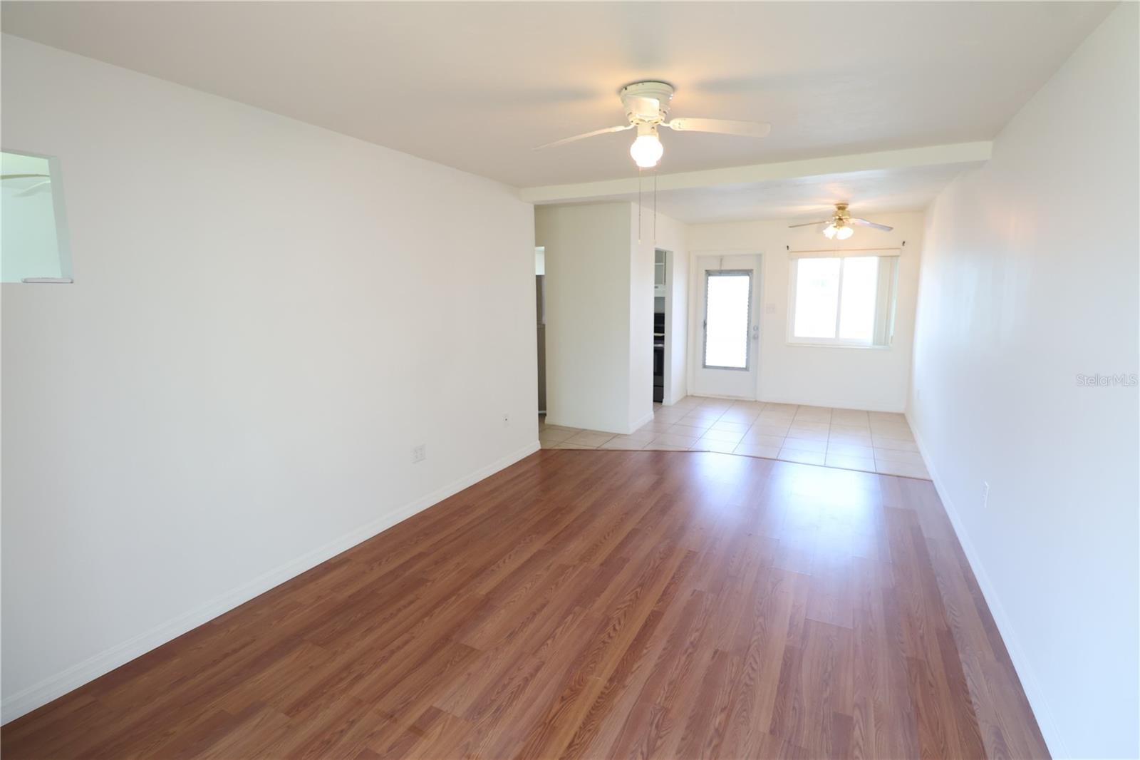 Image 3 of 13 For 1863 Sunny Drive G22