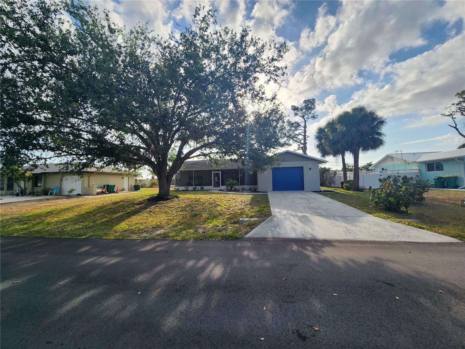 Image 4 of 24 For 1229 Coral Lane