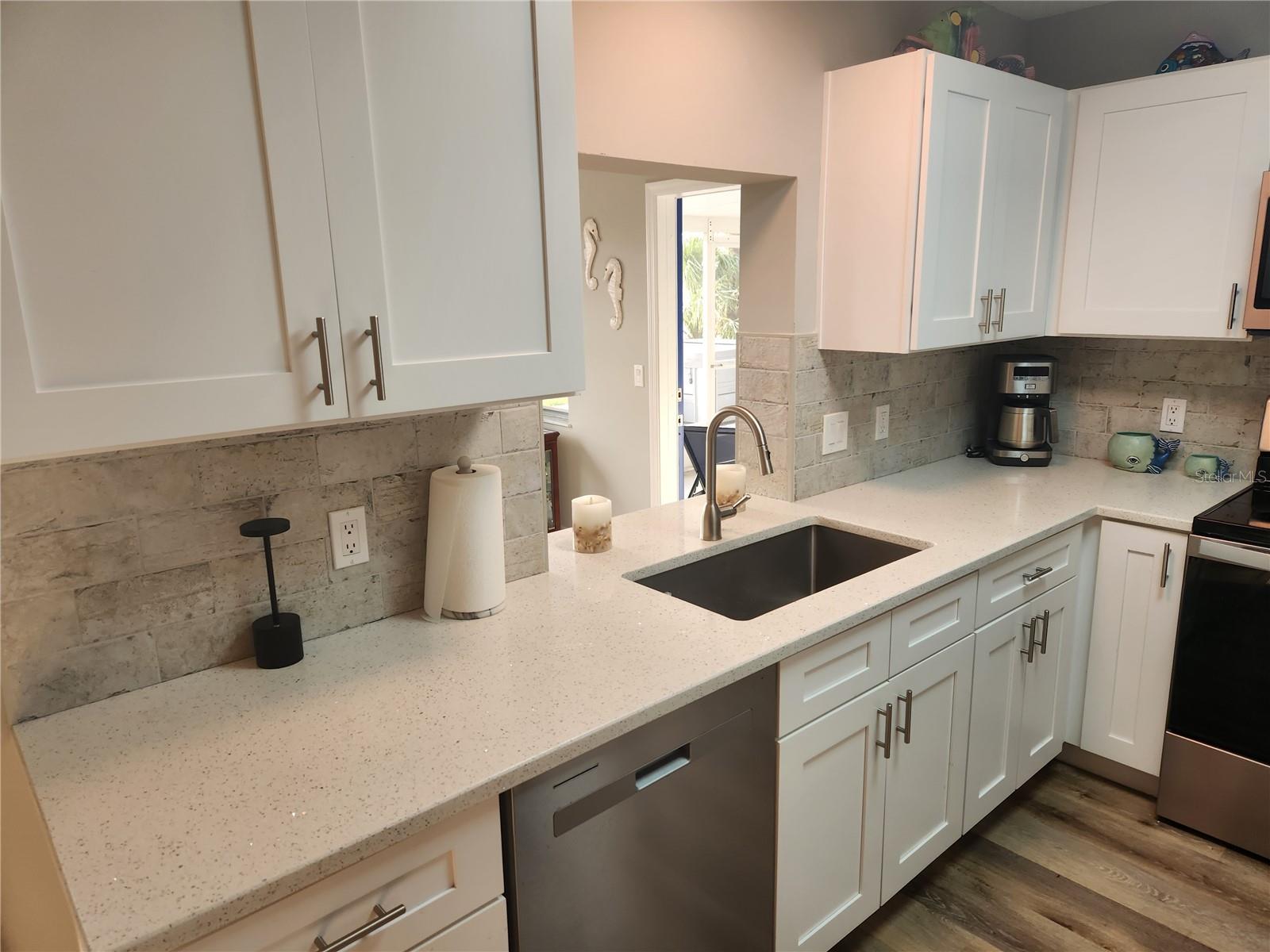 Image 7 of 24 For 1229 Coral Lane