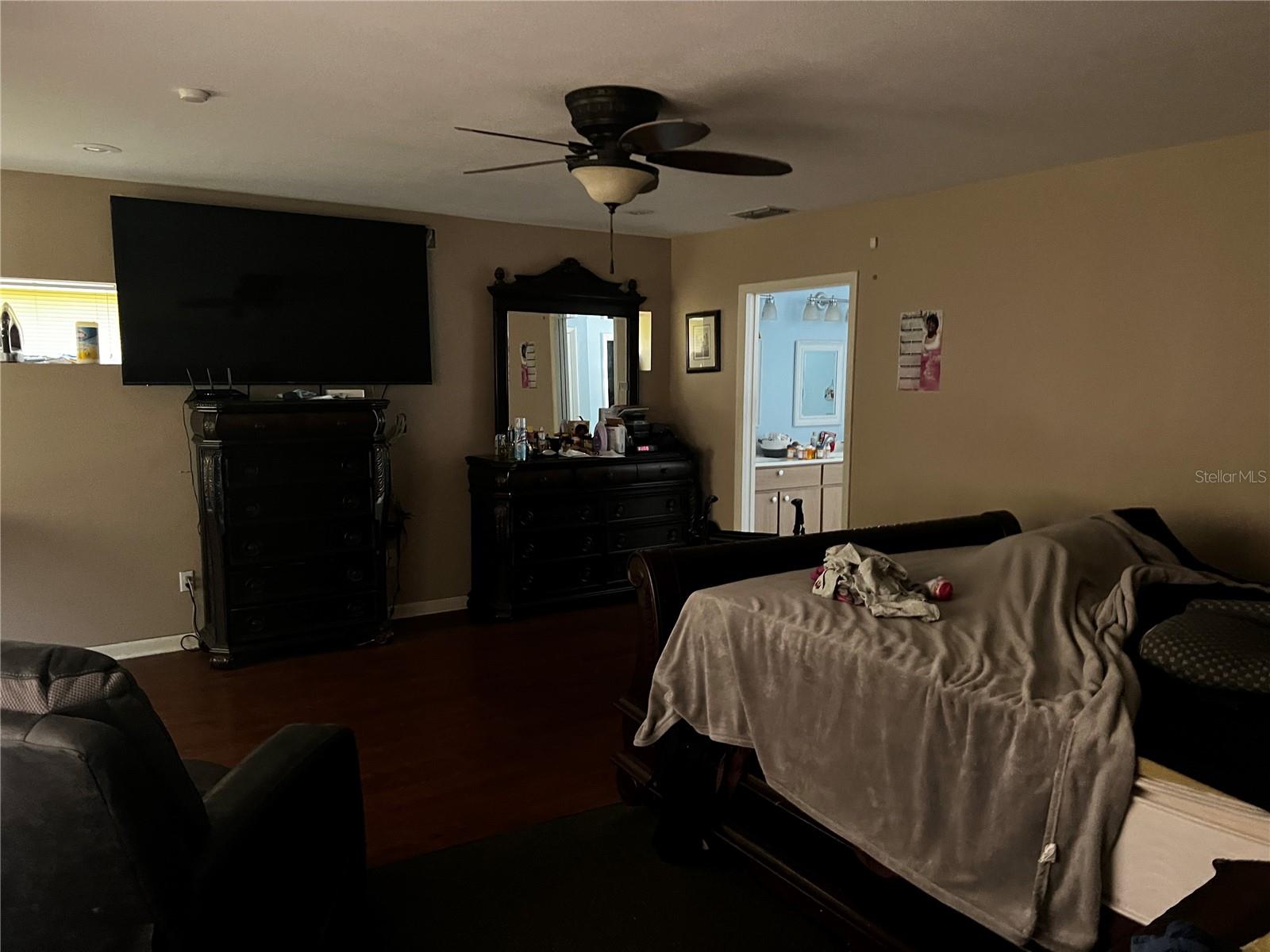 Image 9 of 24 For 2065 Flamingo Drive