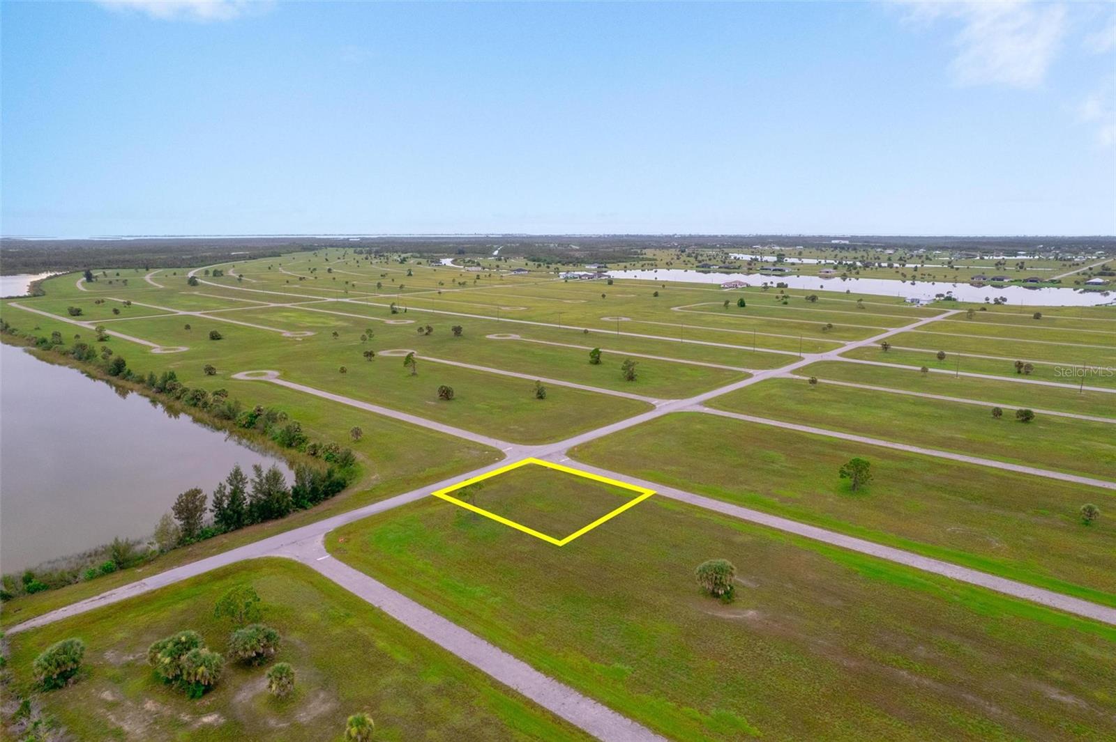 Image 4 of 11 For 20 Chinaberry Way