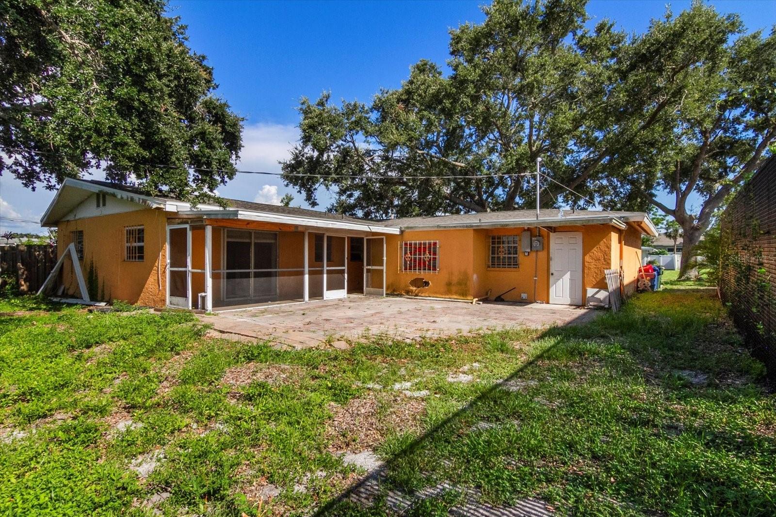 Image 12 of 20 For 2317 Grove Street