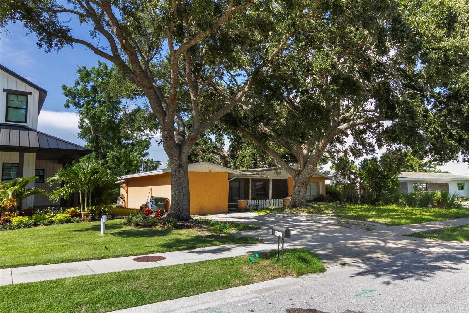 Image 19 of 20 For 2317 Grove Street
