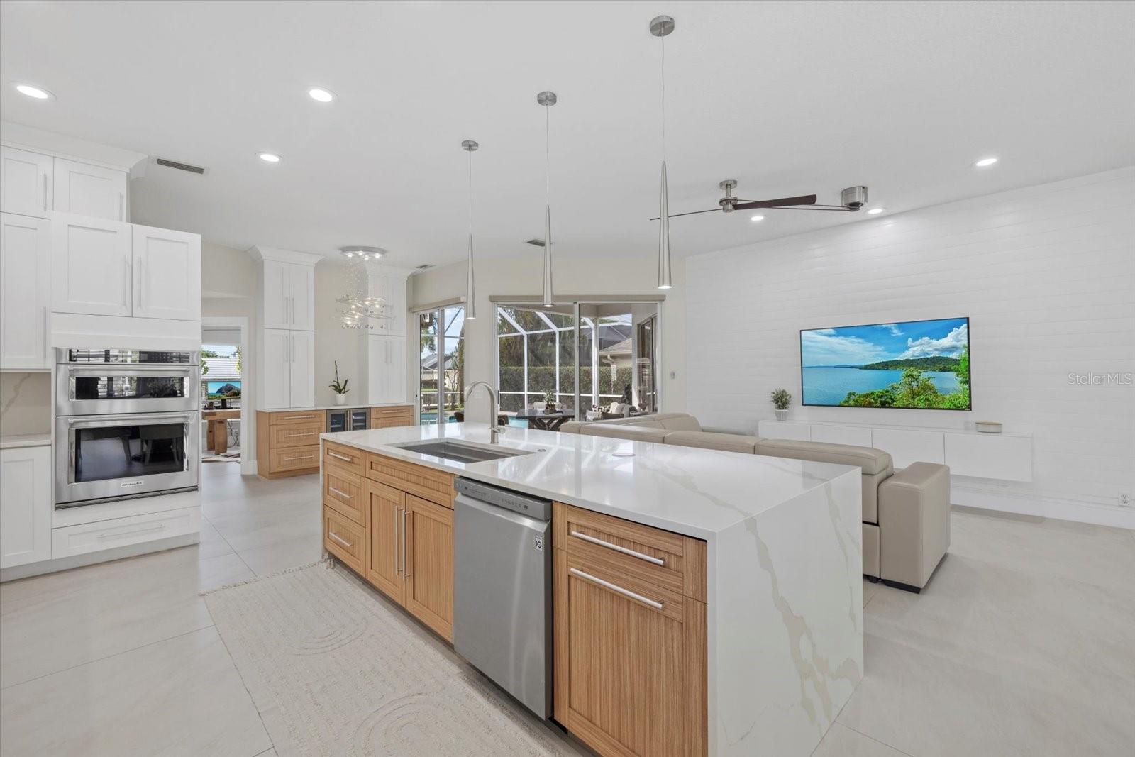 Image 18 of 47 For 4611 Shark Drive